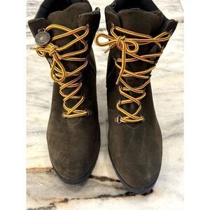 NWOT Women's Cougar Waterproof Suede Leather "Angie" Boots Lace-Up Sz 11